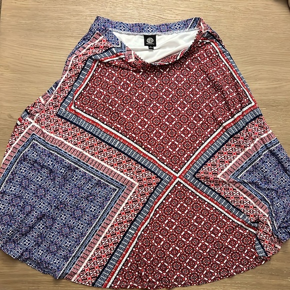 BOBEAU - Lined Midi Skirt Red White and Blue Design - Picture 1 of 5